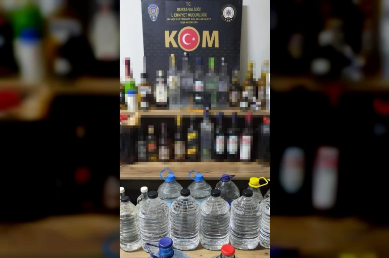 Bursa’da sahte içki operasyonu: 436 litre ele geçirildi 