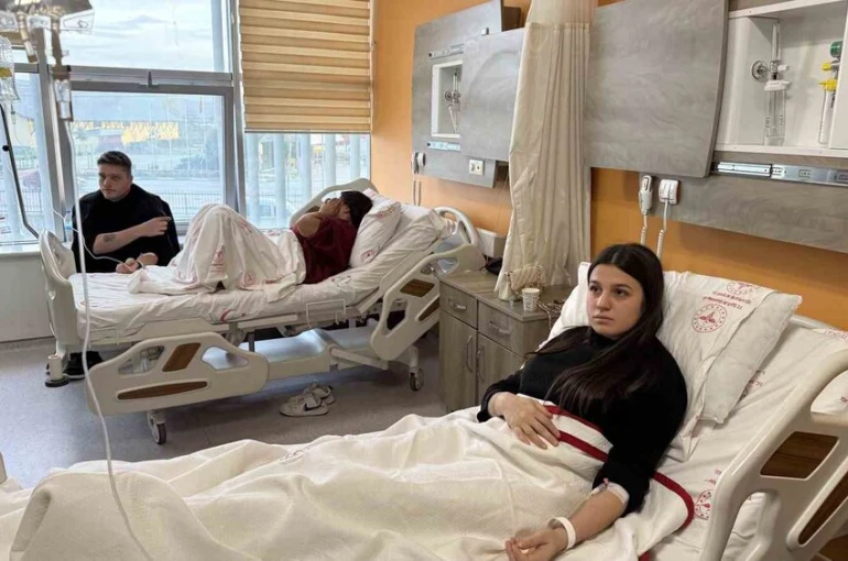 Bursa’da yedikleri midyeden zehirlenen 4 genç hastaneye kaldırıldı 