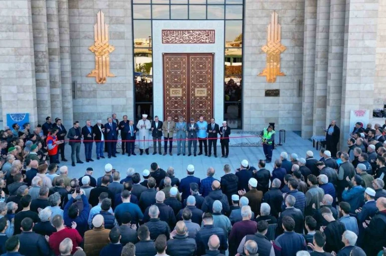 Bursa’da Yeni DOSAB Camii açıldı 