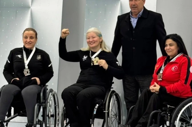 Bursalı milli sporcu Türkiye birincisi oldu 