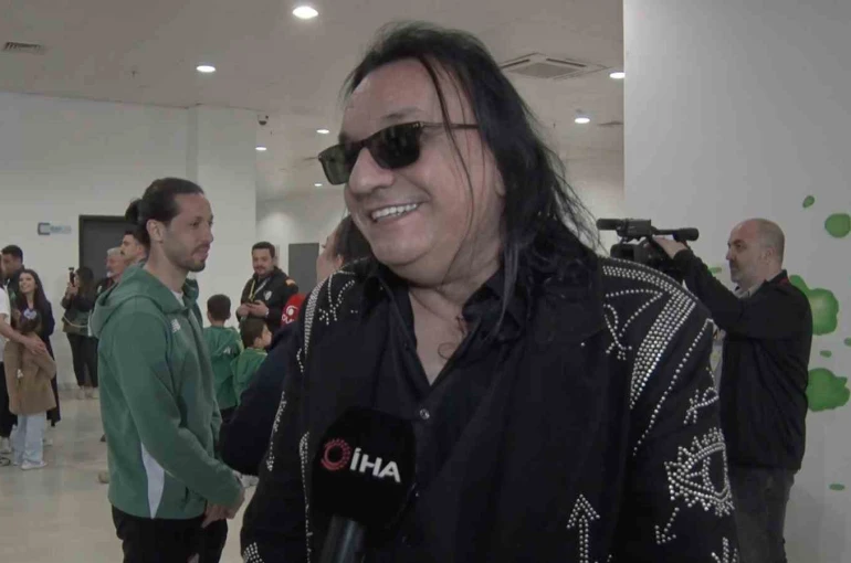 Bursaspor’a Gökhan Kırdar’dan özel beste sözü 