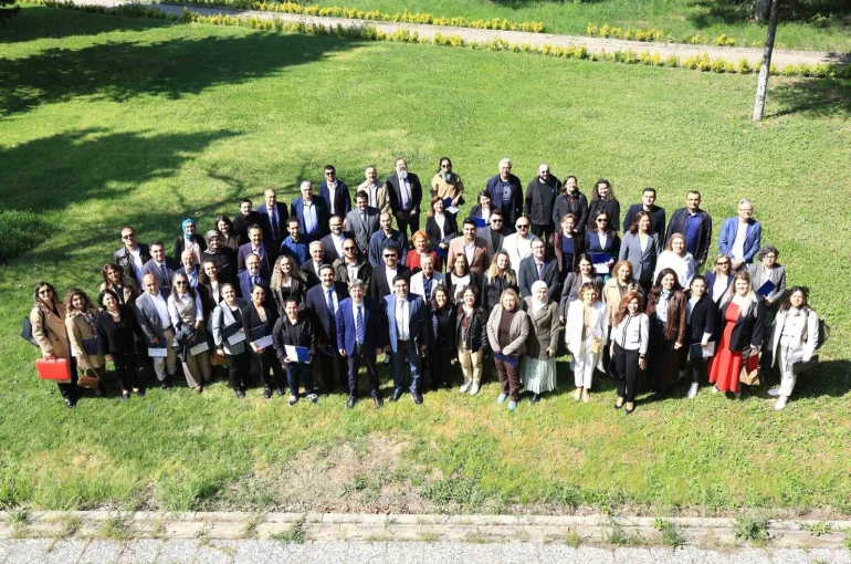 BUÜ’de başarı geleneği katlanarak devam ediyor 