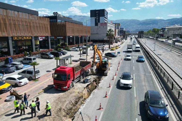 Büyükşehir Bursa’nın yeni yerleşimlerinde altyapıyı güçlendiriyor 