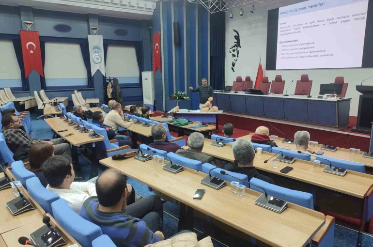 Büyükşehir personeline yönelik ilk yardım eğitimleri düzenlendi 