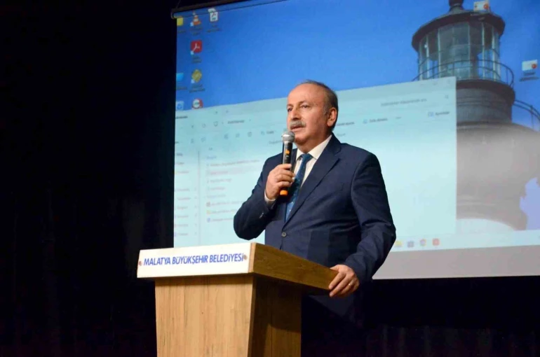 Büyükşehir personellerine hizmet içi eğitimi düzenledi 