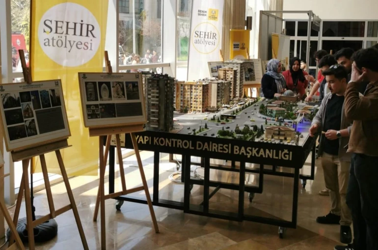 Büyükşehir Şehir Estetiği Atölyesi Bölgesel Kariyer Fuarı’na katıldı