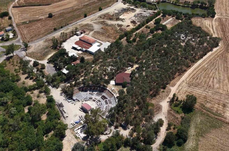 Büyükşehir’den İnanlı Çeşmesi Mesire Alanı’na modern dokunuş