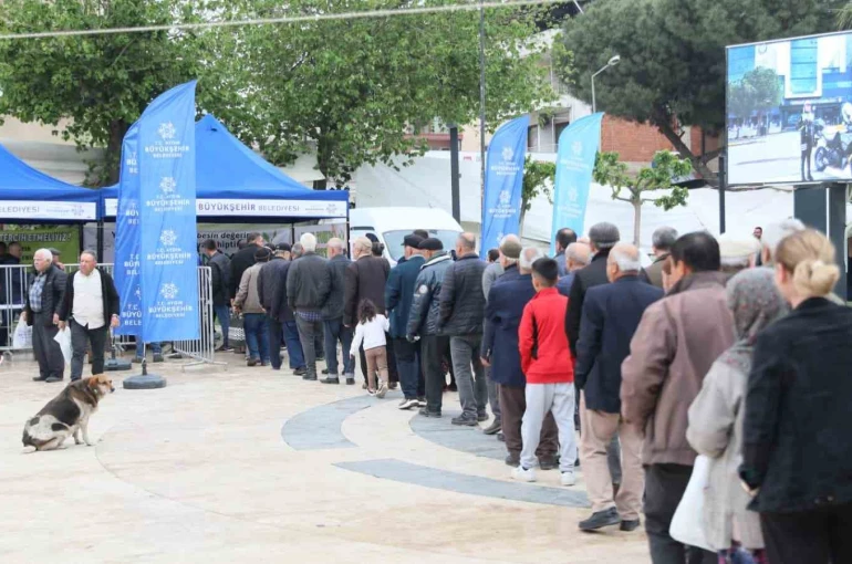 Büyükşehir’in ata tohumlarına yoğun ilgi 