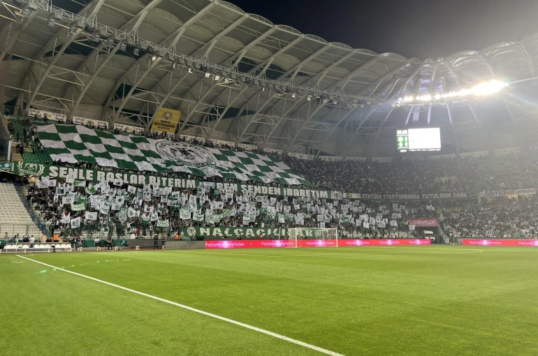 Çağdaş Atan’dan maç saatine tepki: Trajikomik!