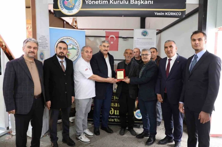 Çamardı’da geleneksel dondurma kültürü festivale taşındı 