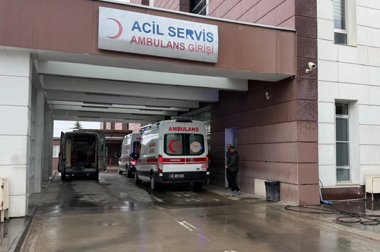 Çamaşır ipleri genç kızın hayatını kurtardı 