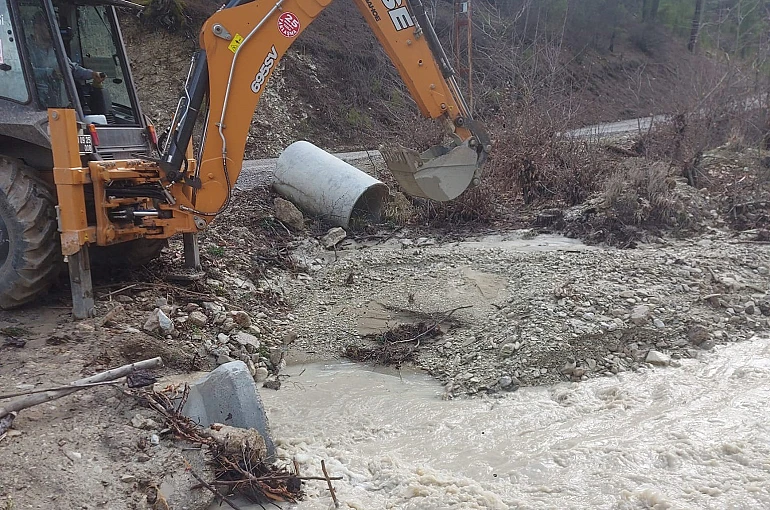 Çameli Belediyesi yoğun yağışın ardından 7/24 teyakkuzda