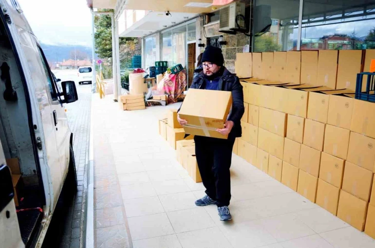 Çameli Belediyesinden ihtiyaç sahiplerine Ramazan kolisi desteği