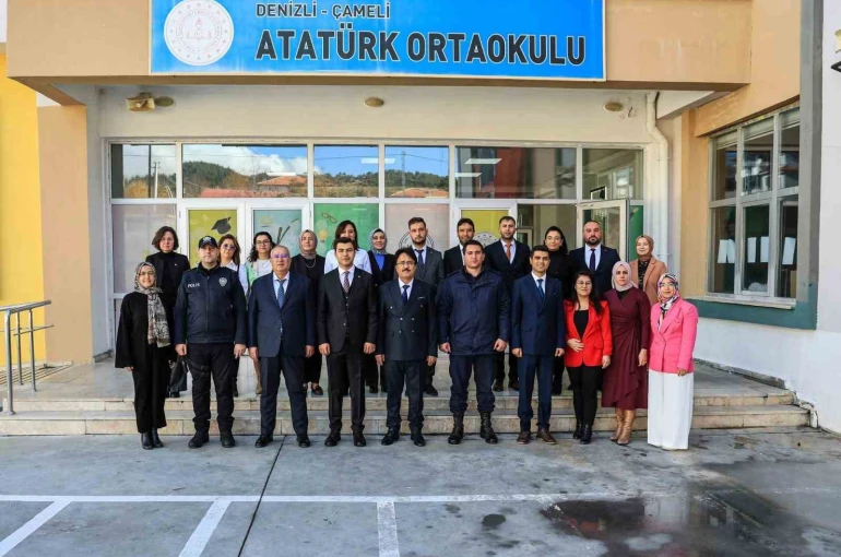 Çameli protokolü öğretmenleri yalnız bırakmadı