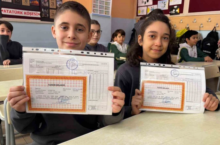 Çanakkale’de 80 bin 283 öğrenci karne aldı 