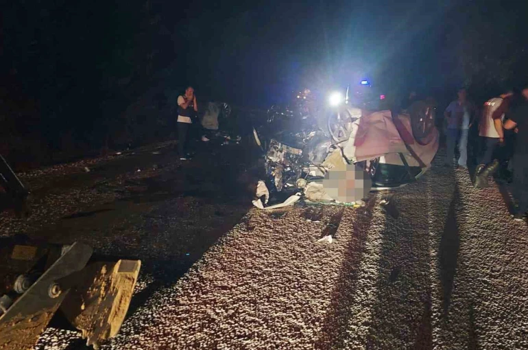 Çanakkale’de feci kaza: 6 ölü 
