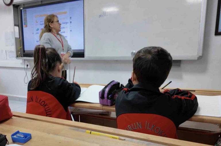 Çanakkale’de öğrenciler Yerli Malı Haftasında bilinçlendirildi 