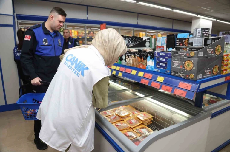 Canik’te marketlere sıkı denetim 