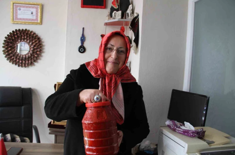 Çarşamba’nın tescilli lezzeti ’biber tuzu’ sofraları süslüyor 