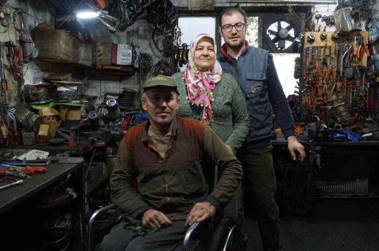 Çatıdan düşüp yüzde 94 engelli kaldı sıfırdan öğrendiği ikinci meslekle hayata tutundu 