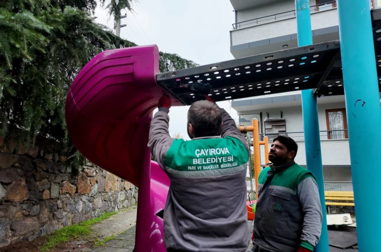 Çayırova’da iki park yenileniyor 