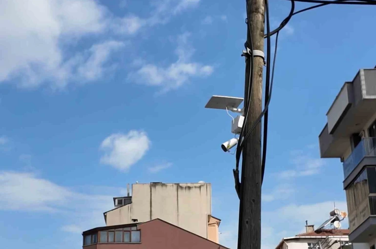 Çayırova’da kaçak moloz ve atık dökümüne karşı kameralı önlem 