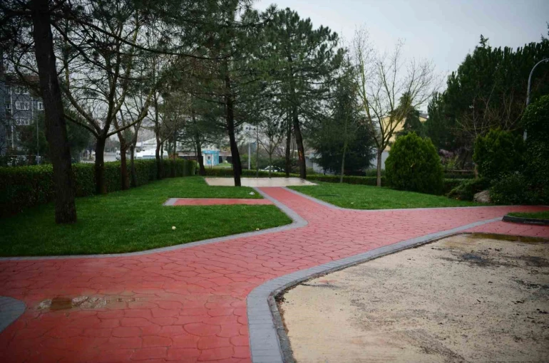 Çayırova’da yeşil alanlarda revizyon mesaisi 