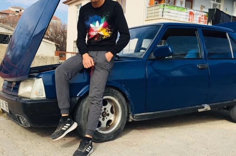 Cebindeki bıçak canından etti