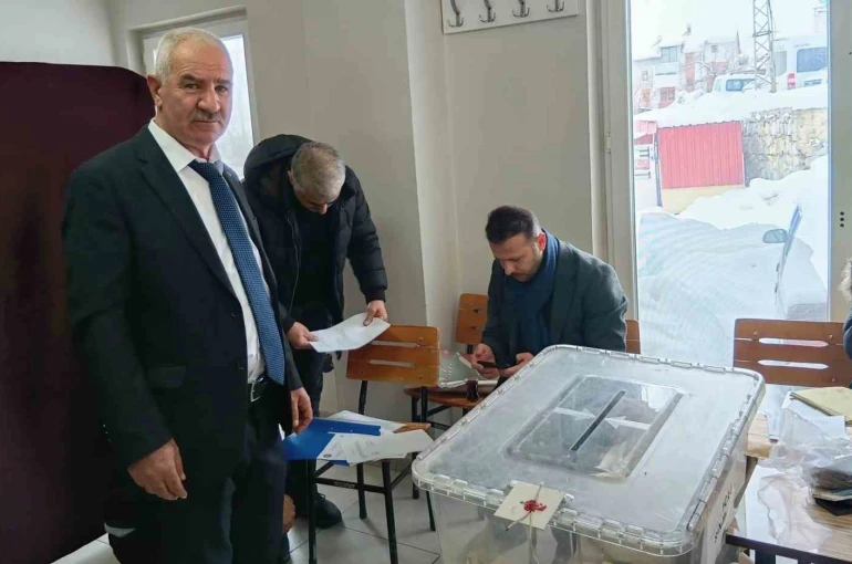 Çelikhan Esnaf ve Sanatkarlar Odası’nda başkanlık seçimi yapıldı 