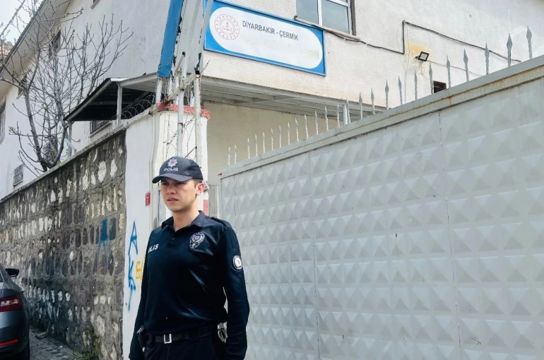 Çermik’te okul önlerinde güvenlik önlemleri arttırıldı 