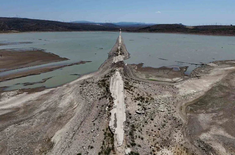 Çeşme’de rekor yağışa rağmen Kutlu Aktaş Barajı’nda doluluk yüzde 1’in altında 