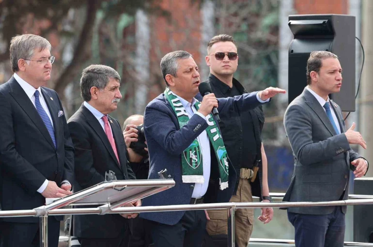 CHP Genel Başkanı Özel: "1999’dan bu yana Kocaeli Büyükşehir Belediyesi’ni kazanamadık ama kusuru kendimizde aradık" 