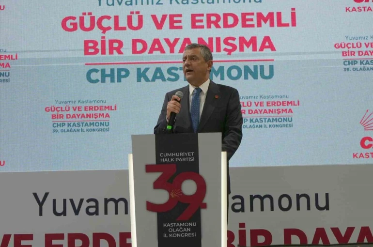 CHP Genel Başkanı Özel, CHP Kastamonu İl Başkanlığı 39. İl Kongresi’ne katıldı 