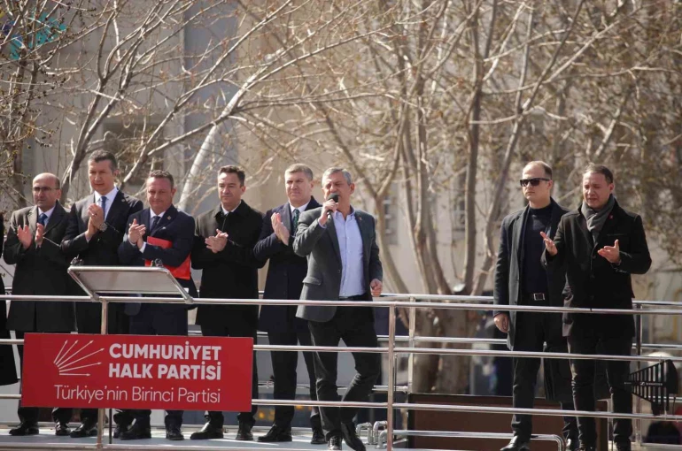 CHP Genel Başkanı Özel: "İran’ın kararını İran halkı verecektir"