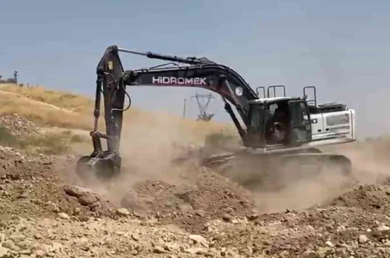 Çiçekalan Mahallesi’nde mezarlık sorununa çözüm 