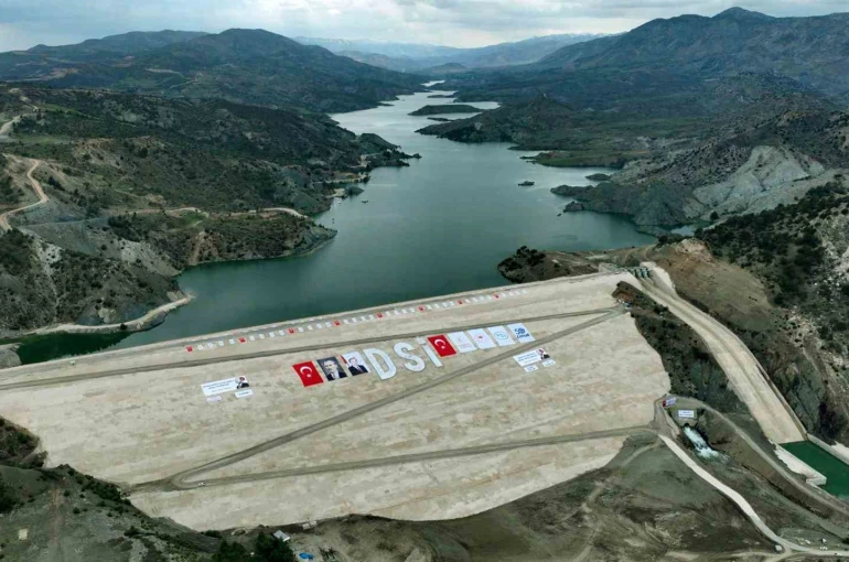 Çiftçiler, Çetintepe Barajı’nın Araban Ovası’nı suyla buluşturacağı zamanı bekliyor