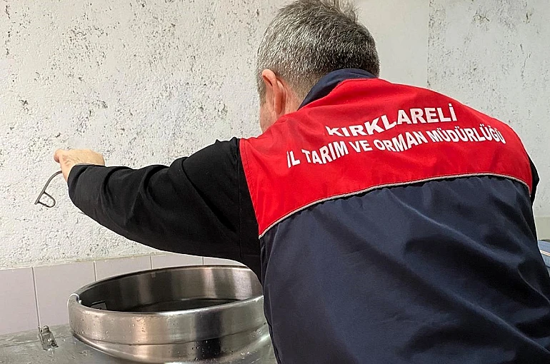 Çiğ süt toplama merkezlerine sıkı kontrol 