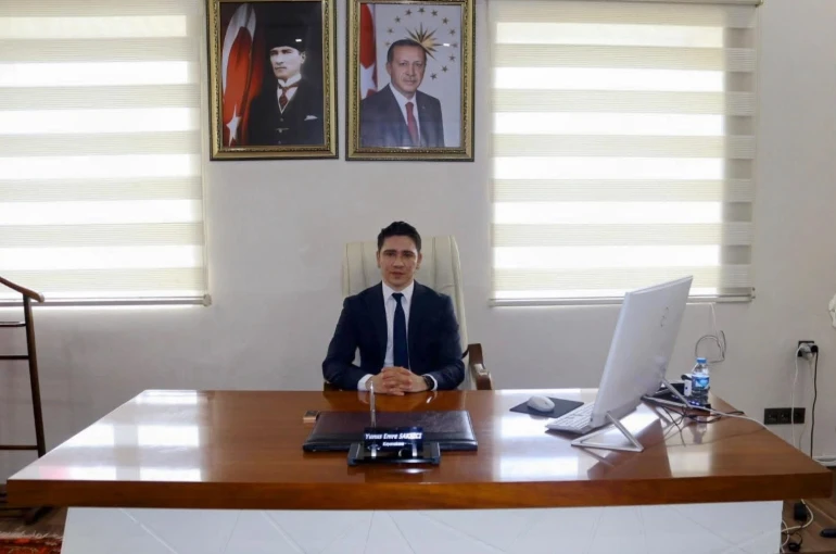 Çıldır Kaymakamı Yunus Emre Sakızcı, göreve başladı 