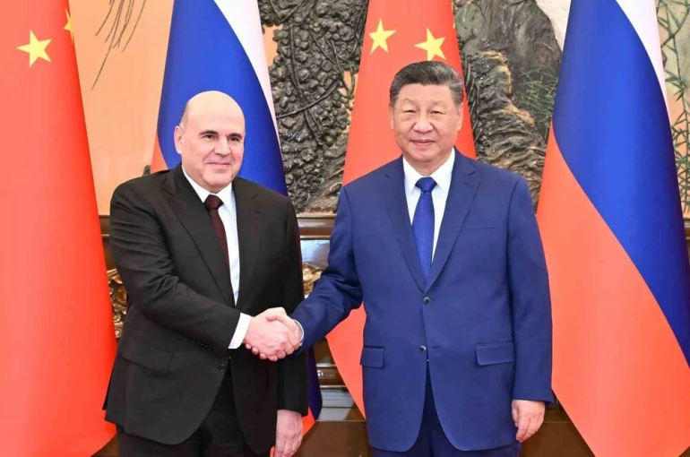 Çin Devlet Başkanı Xi, Rus Başbakan Mişustin ile görüştü 