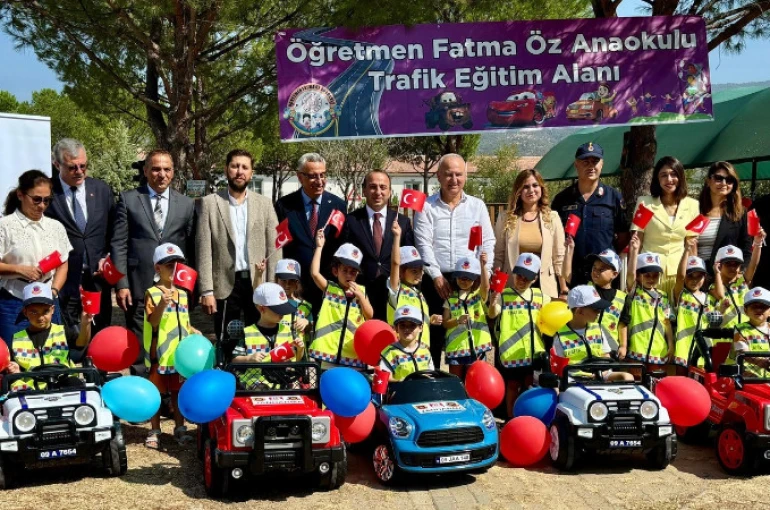 Çine’de öğrenciler akülü araçla trafik kurallarını uygulamalı öğrenecek 