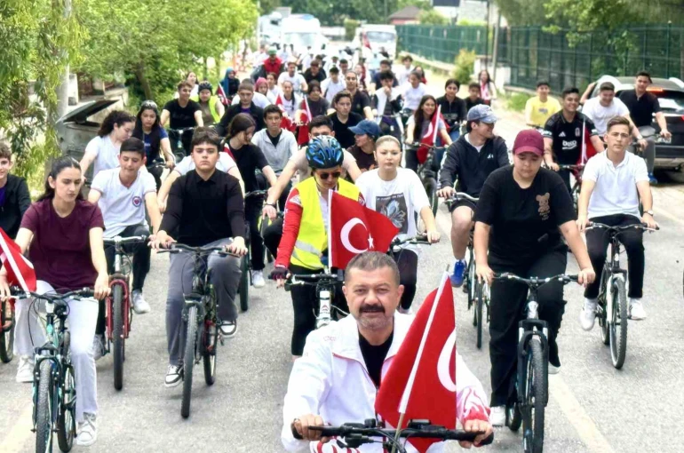 Çine’de ’sağlıklı yaşam’ için pedal çevirdiler 