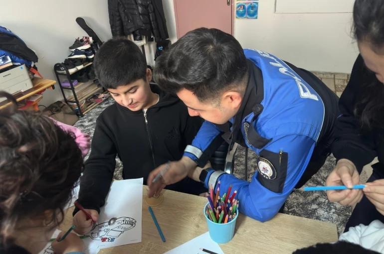 Cizre polisinden özel çocuklara anlamlı etkinlik 