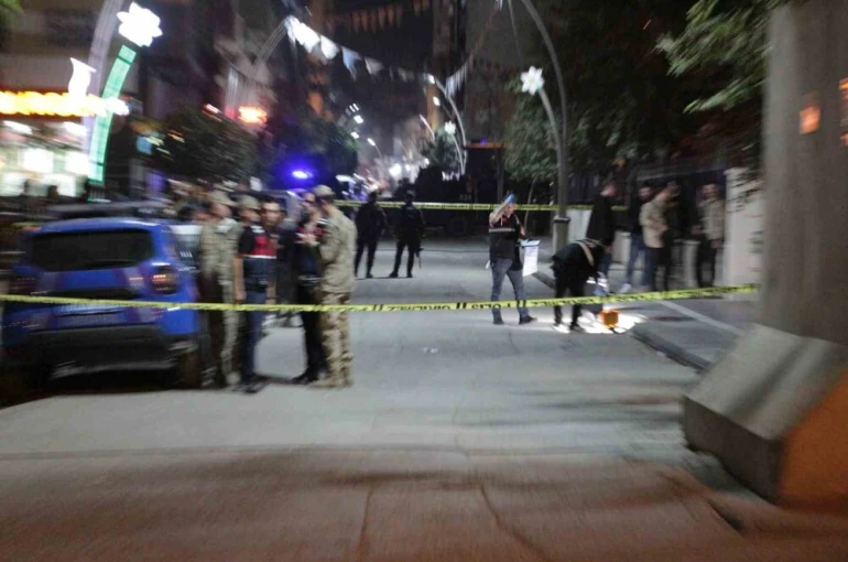 Cizre’de adliye önündeki silahlı saldırı olayına ilişkin 4 şahıs tutuklandı 