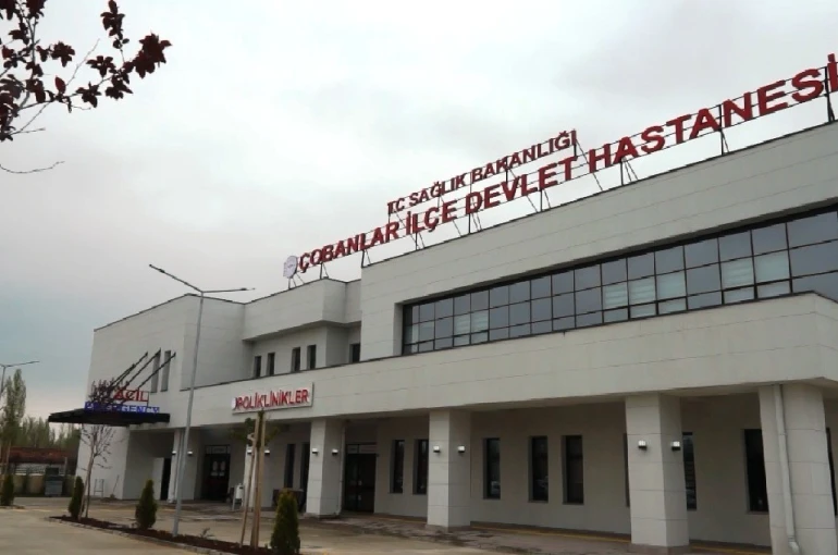 Çobanlar Devlet Hastanesi yeni hizmet binasında hasta kabulüne başladı 