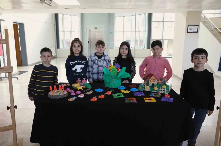 Çocuk eğitim merkezi öğrencilerinden Sanatsal Yolculuk Sergisi 