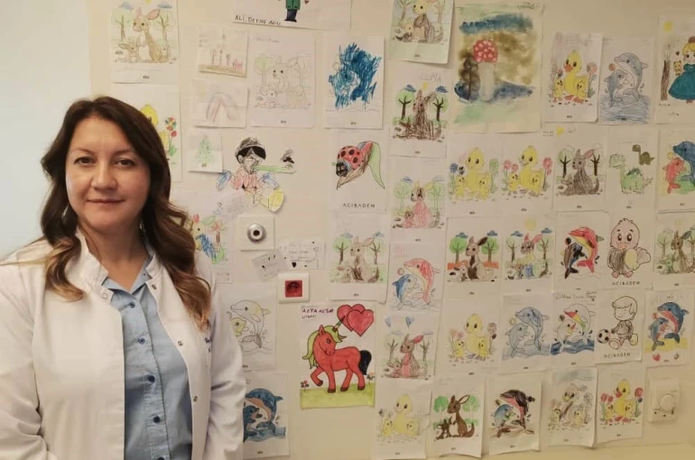 Çocuk Sağlığı Uzmanı Doç. Dr. Tubaş: "Emzirmek öğrenilebilen bir süreçtir" 