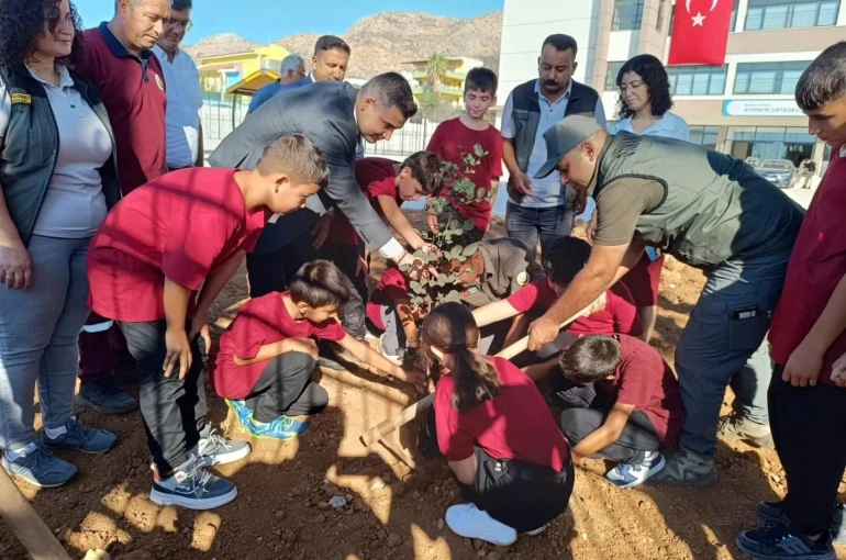 Çocuklara orman sevgisi aşılanıyor 