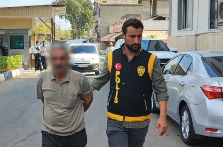 Çocuklara sopayla saldıran şahıs tekrar gözaltına alınarak tutuklandı