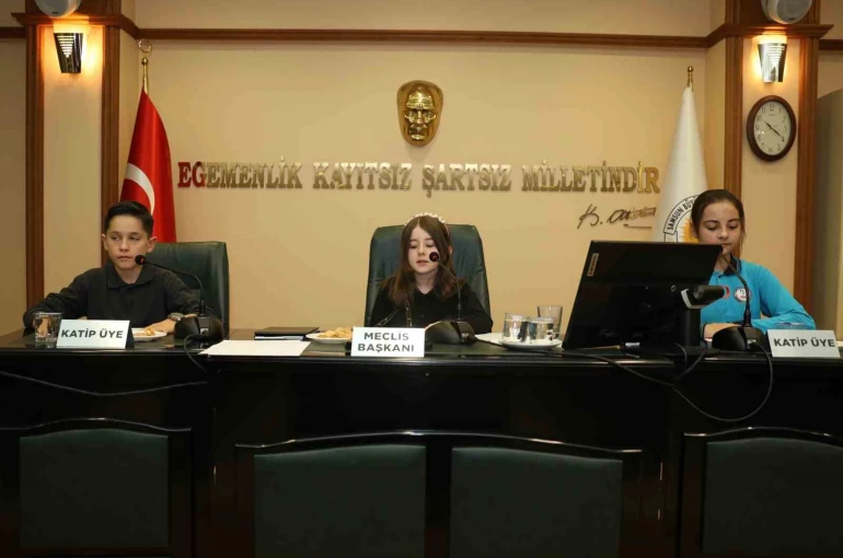 Çocukların meclis günü 