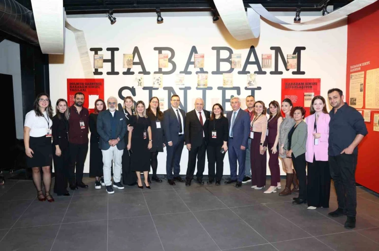 "Çocukluktan Sınıfa, Sınıftan Hayata Rıfat Ilgaz Sempozyumu" başladı 